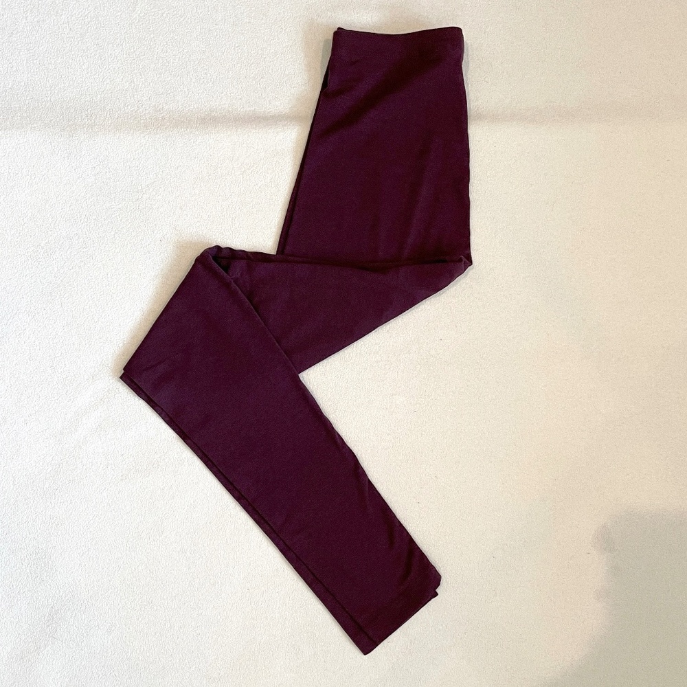 BNWOT H&M Basic Legging in Maroon Size XS